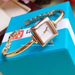 Guccii-AA Ladies bracelet watch-Golden white - Image 2