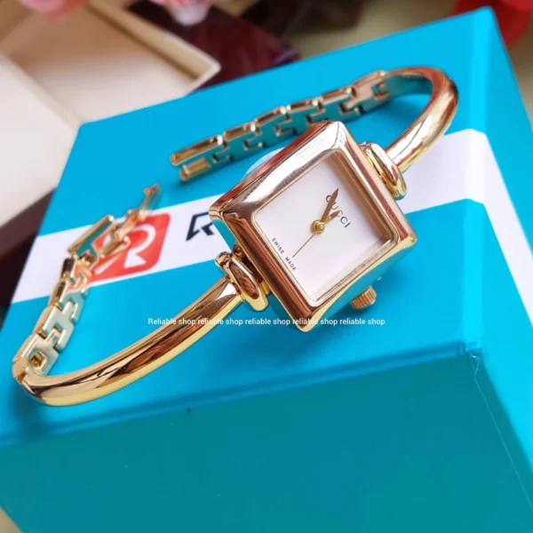 Guccii-AA Ladies bracelet watch-Golden white - Image 2